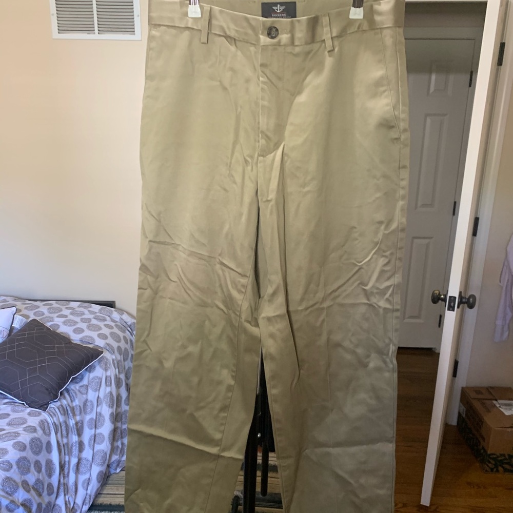 Docket Khaki men’s pants